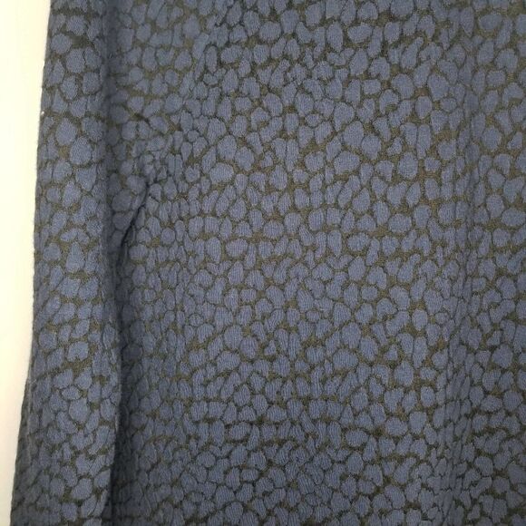 Apt. 9 Blue and Black Racing Stripe Long Sleeve Crew Neck Sweater - Picture 4 of 6